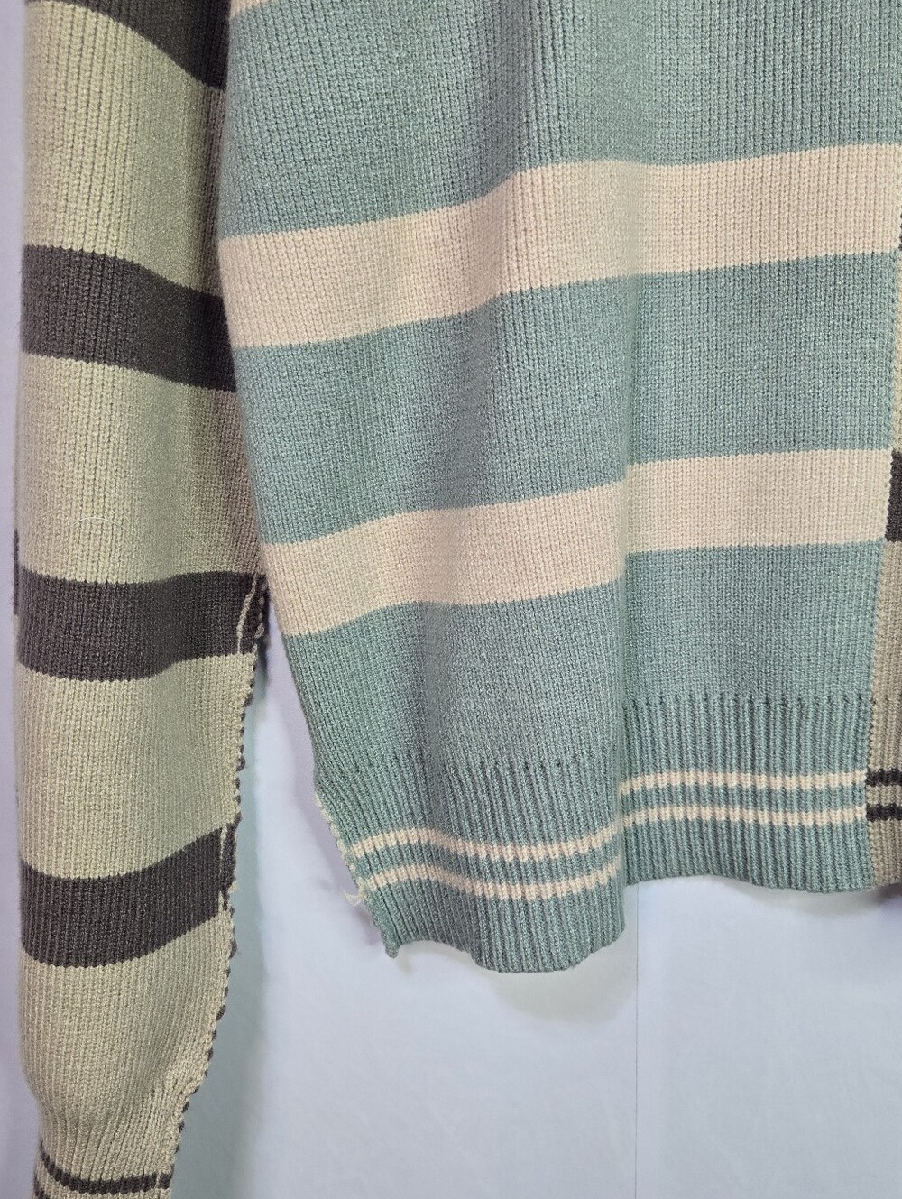 New In Women Size L Quality Sweater, Multi Coordinaring Stripes & Raw Finish Hem - Picture 7 of 14